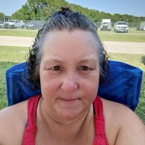 Meet your Posher, Loretta